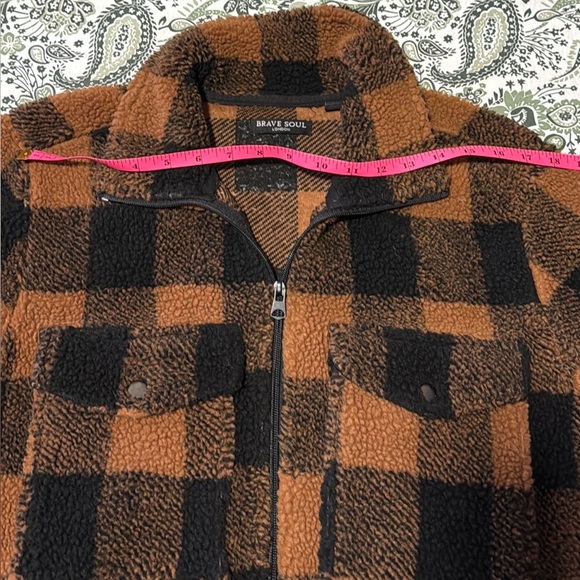 Brave Soul Cozy Fuzzy Jacket - Picture 4 of 6